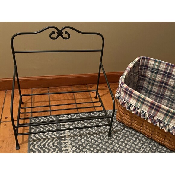LONGABERGER 1999 Newspaper Basket with Wrought Iron Stand - Picture 2 of 5